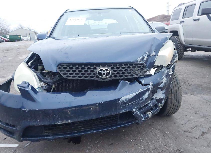 Photo 6 of 2004 Toyota Matrix XR (VIN 2T1LR32E24C170479)