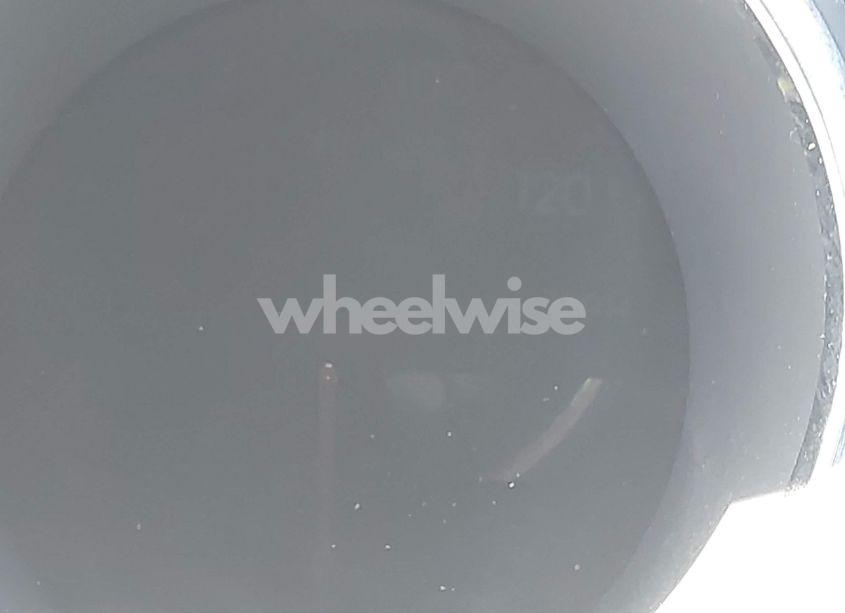 Photo 16 of 2004 Toyota Matrix STANDARD (VIN 2T1LR32E24C259257)