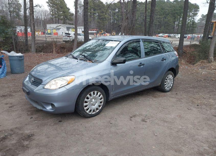 Photo 2 of 2006 Toyota Matrix (VIN 2T1LR32E26C557682)