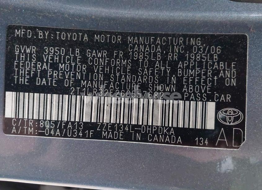 Photo 9 of 2006 Toyota Matrix (VIN 2T1LR32E26C557682)