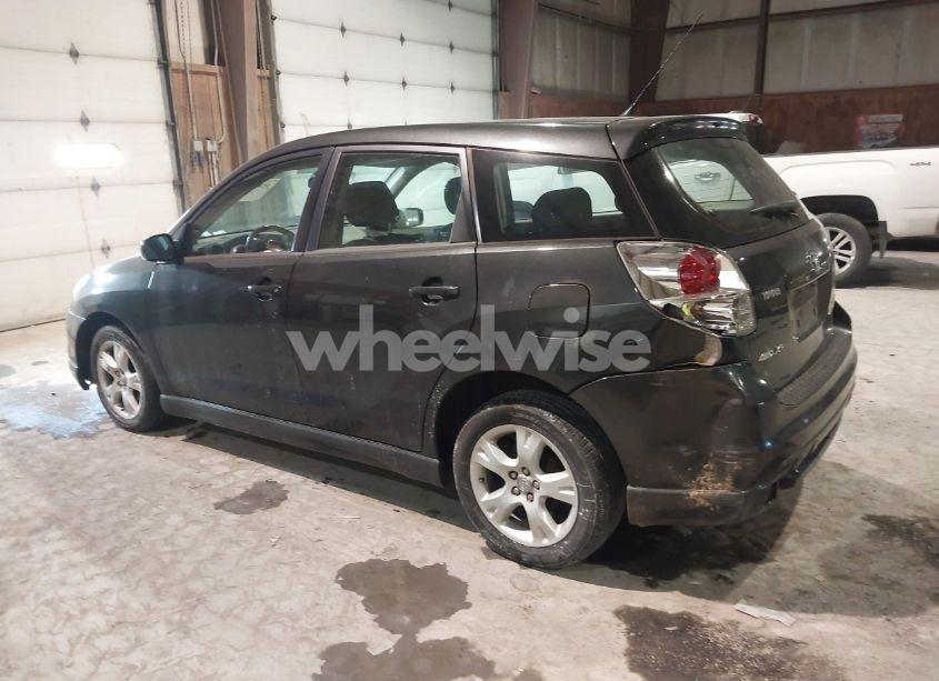 Photo 3 of 2006 Toyota Matrix XR (VIN 2T1LR32E46C558834)