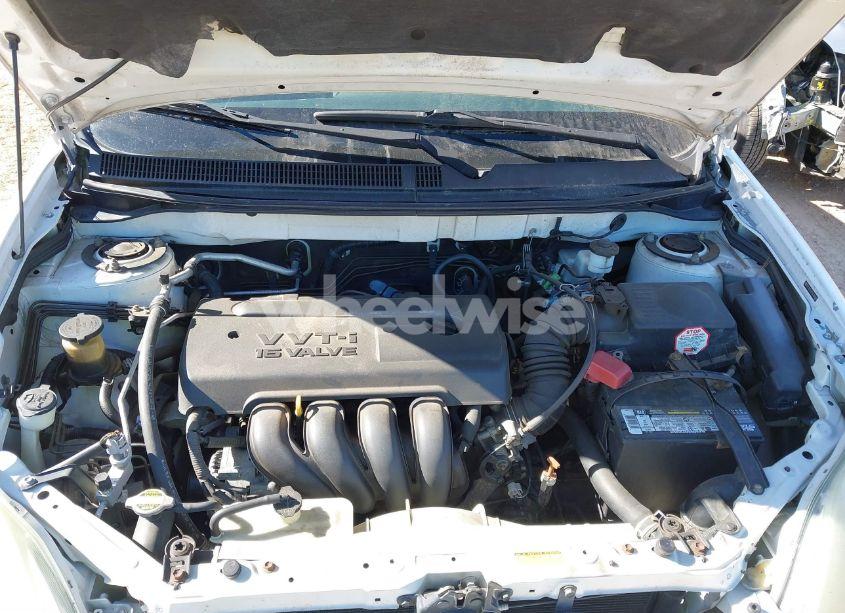 Photo 10 of 2005 Toyota Matrix XR (VIN 2T1LR32E55C350864)