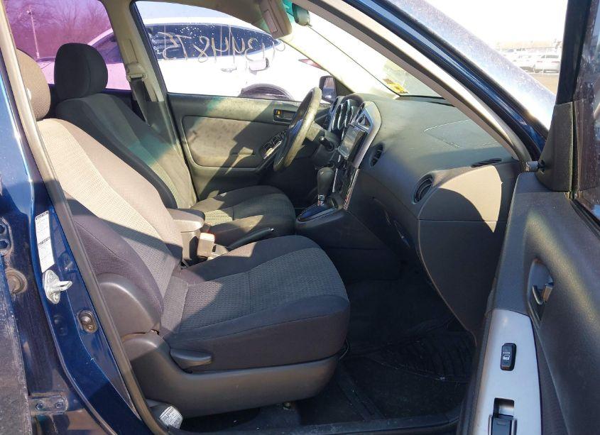 Photo 5 of 2006 Toyota Matrix (VIN 2T1LR32E66C551660)