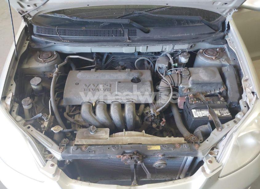 Photo 10 of 2003 Toyota Matrix XR (VIN 2T1LR32E73C021077)