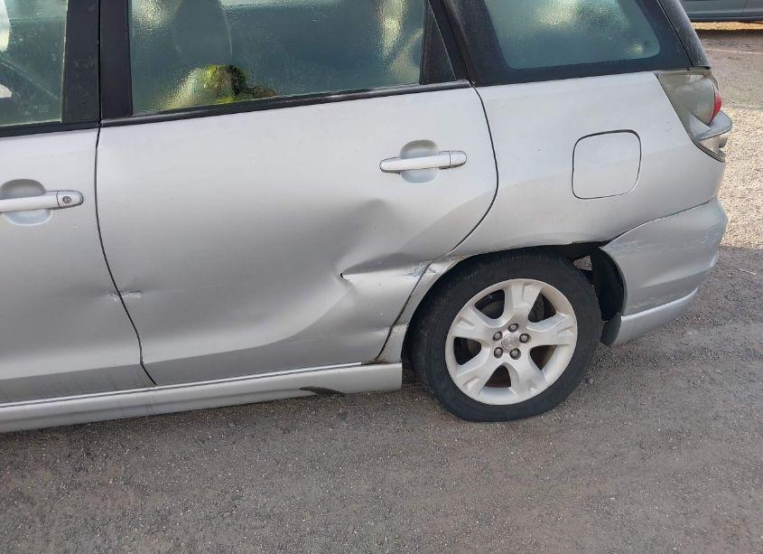 Photo 6 of 2005 Toyota Matrix XR (VIN 2T1LR32E85C450263)