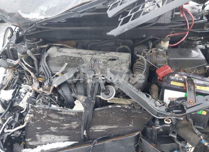 Photo 10 of 2006 Toyota Matrix (VIN 2T1LR32E86C561235)