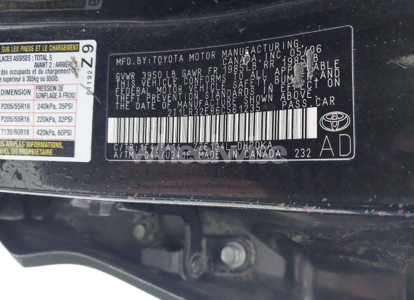 Photo 9 of 2006 Toyota Matrix (VIN 2T1LR32E86C561235)