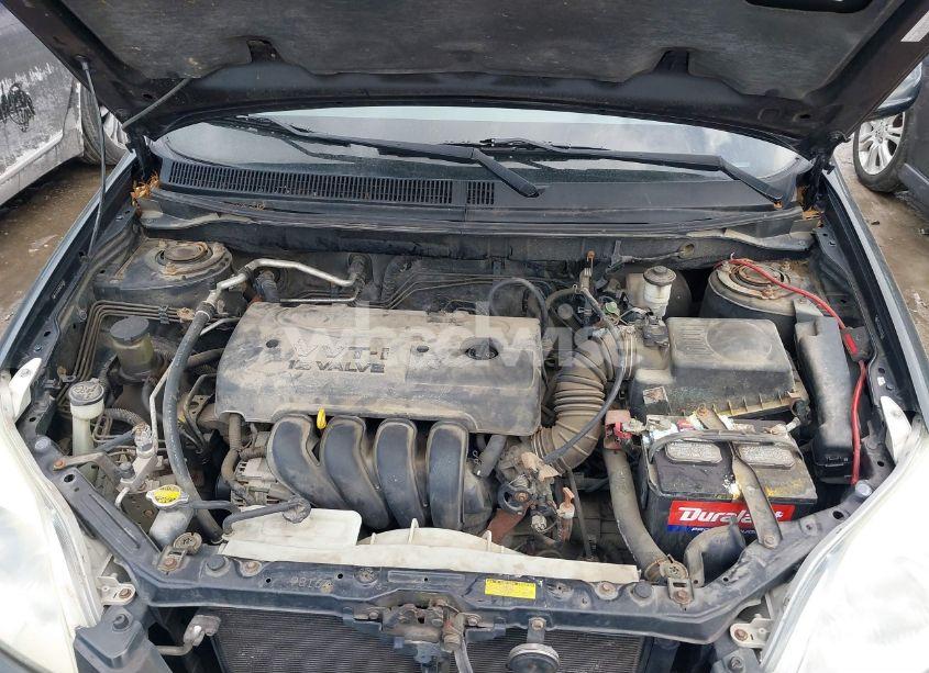 Photo 10 of 2005 Toyota Matrix (VIN 2T1LR32E95C362001)