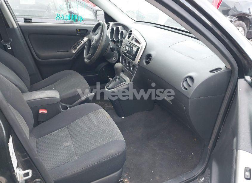 Photo 5 of 2005 Toyota Matrix (VIN 2T1LR32E95C362001)