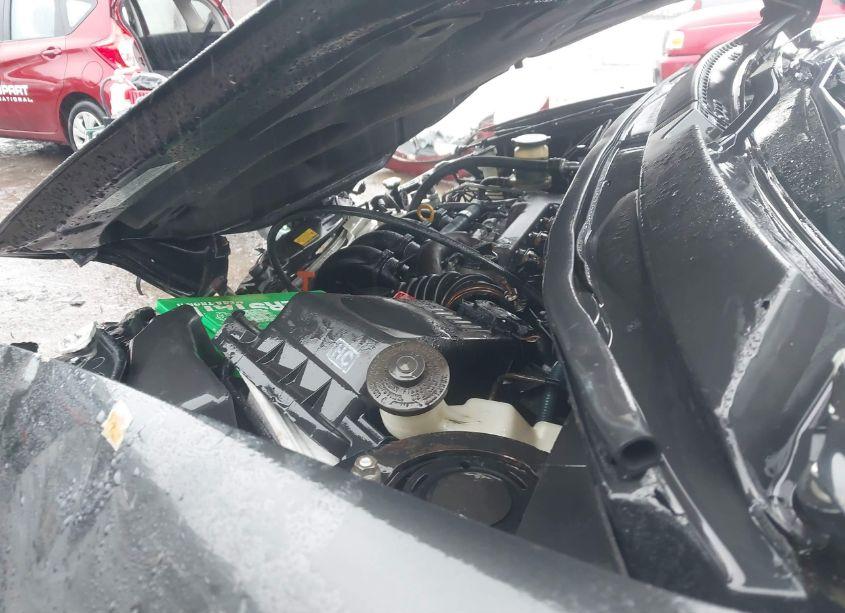 Photo 10 of 2006 Toyota Matrix (VIN 2T1LR32E96C561857)