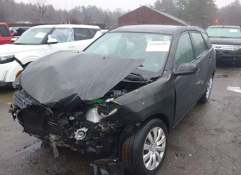 Photo 2 of 2006 Toyota Matrix (VIN 2T1LR32E96C561857)