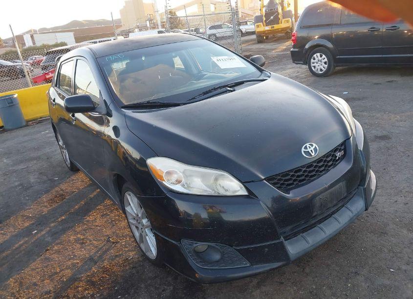 2010 Toyota Matrix XRS (VIN 2T1ME4EE1AC006041) main photo