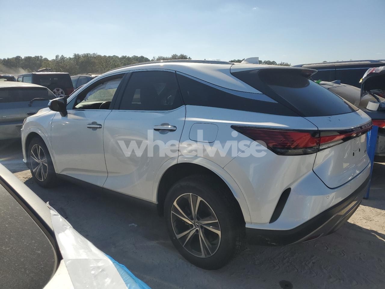 Photo 2 of 2023 LEXUS RX 350 BASE (VIN 2T2BAMBA3PC016109)