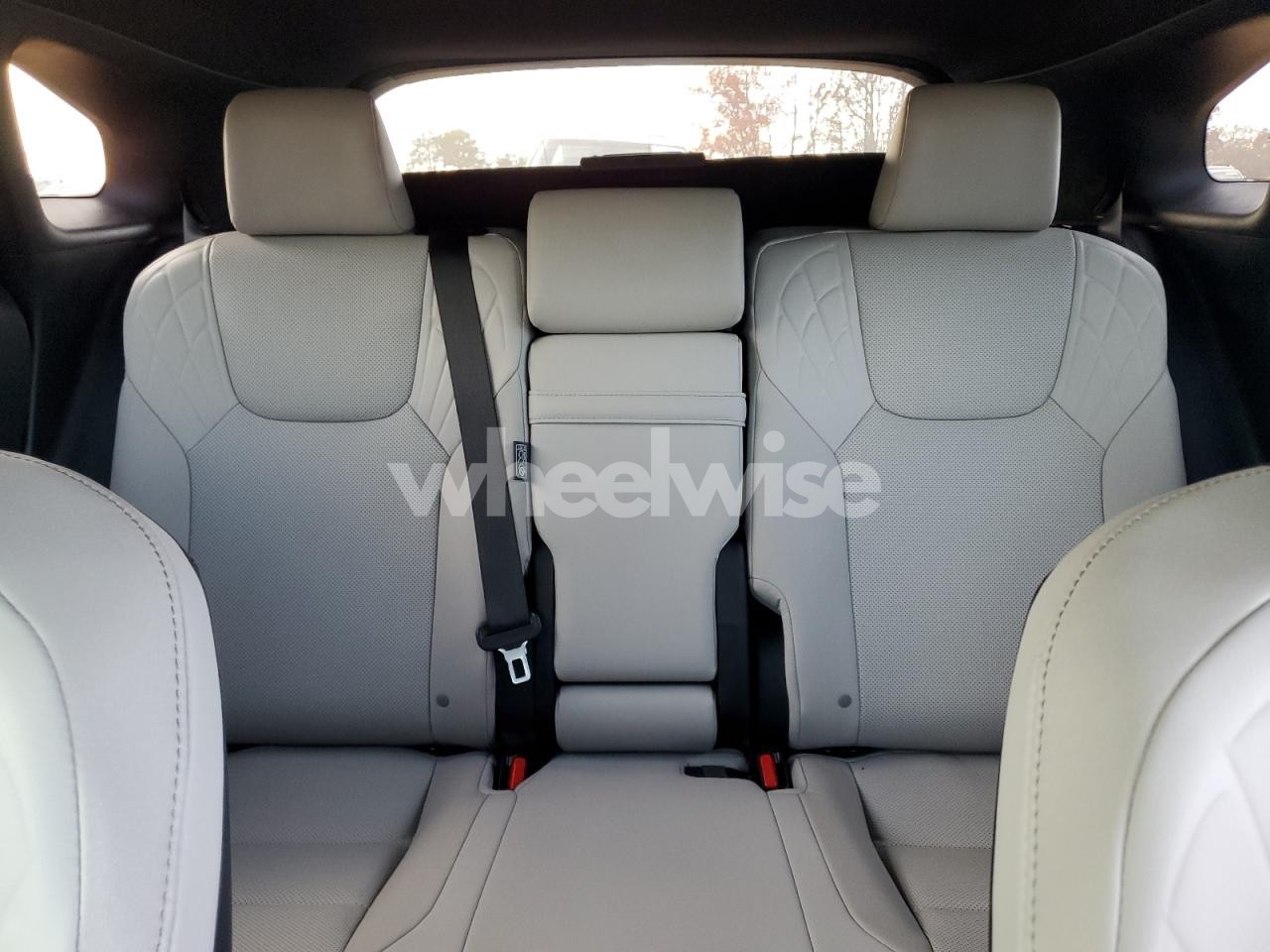 Photo 10 of 2025 LEXUS RX 350 BASE (VIN 2T2BAMBA3SC065710)