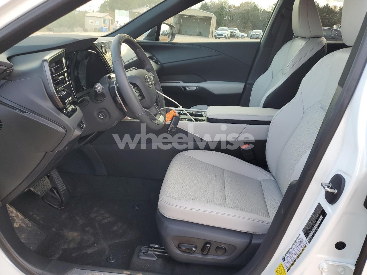 Photo 7 of 2025 LEXUS RX 350 BASE (VIN 2T2BAMBA3SC065710)