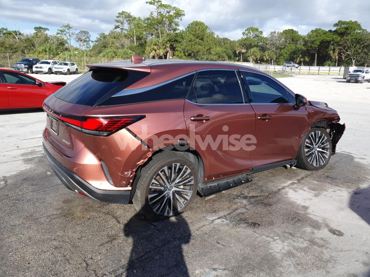 Photo 3 of 2024 LEXUS RX 350 BASE (VIN 2T2BAMBA9RC027165)