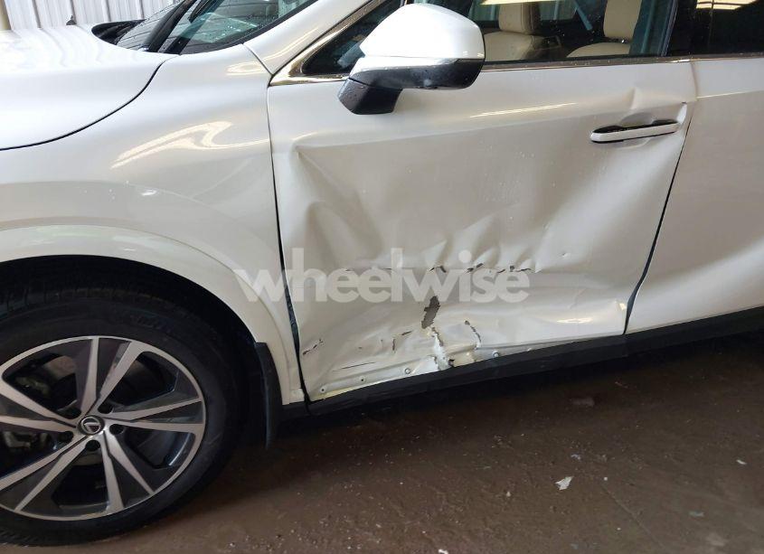 Photo 6 of 2024 Lexus Rx 350 PREMIUM (VIN 2T2BAMCA2RC060930)