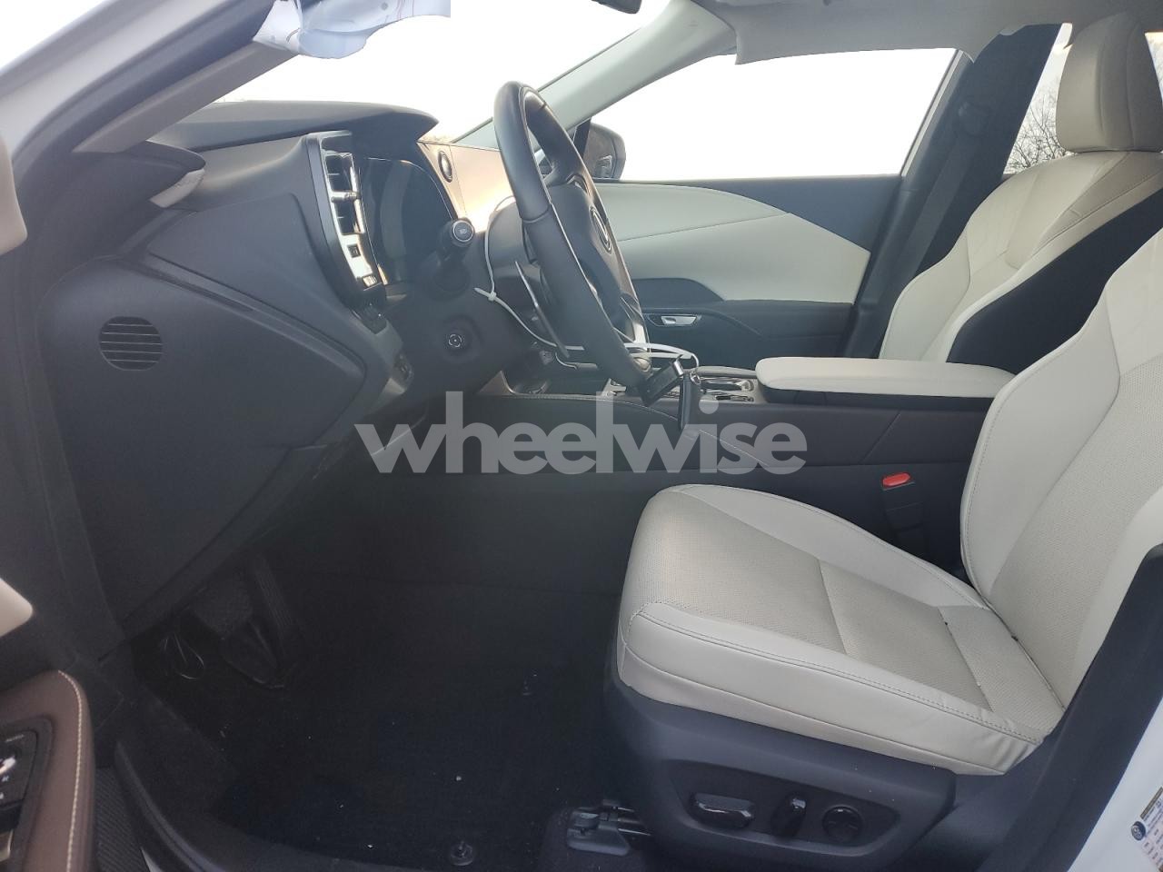 Photo 7 of 2024 LEXUS RX 350 BASE (VIN 2T2BAMCA4RC086770)