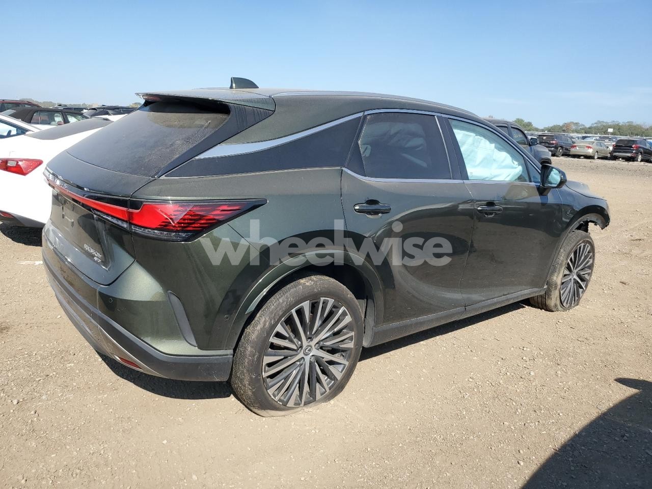 Photo 3 of 2024 LEXUS RX 350H BASE (VIN 2T2BBMCA5RC032391)