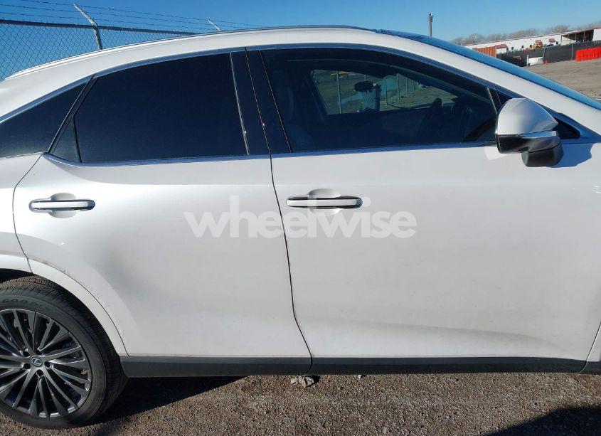 Photo 13 of 2024 Lexus Rx RX 350H LUXURY (VIN 2T2BBMCA6RC051936)