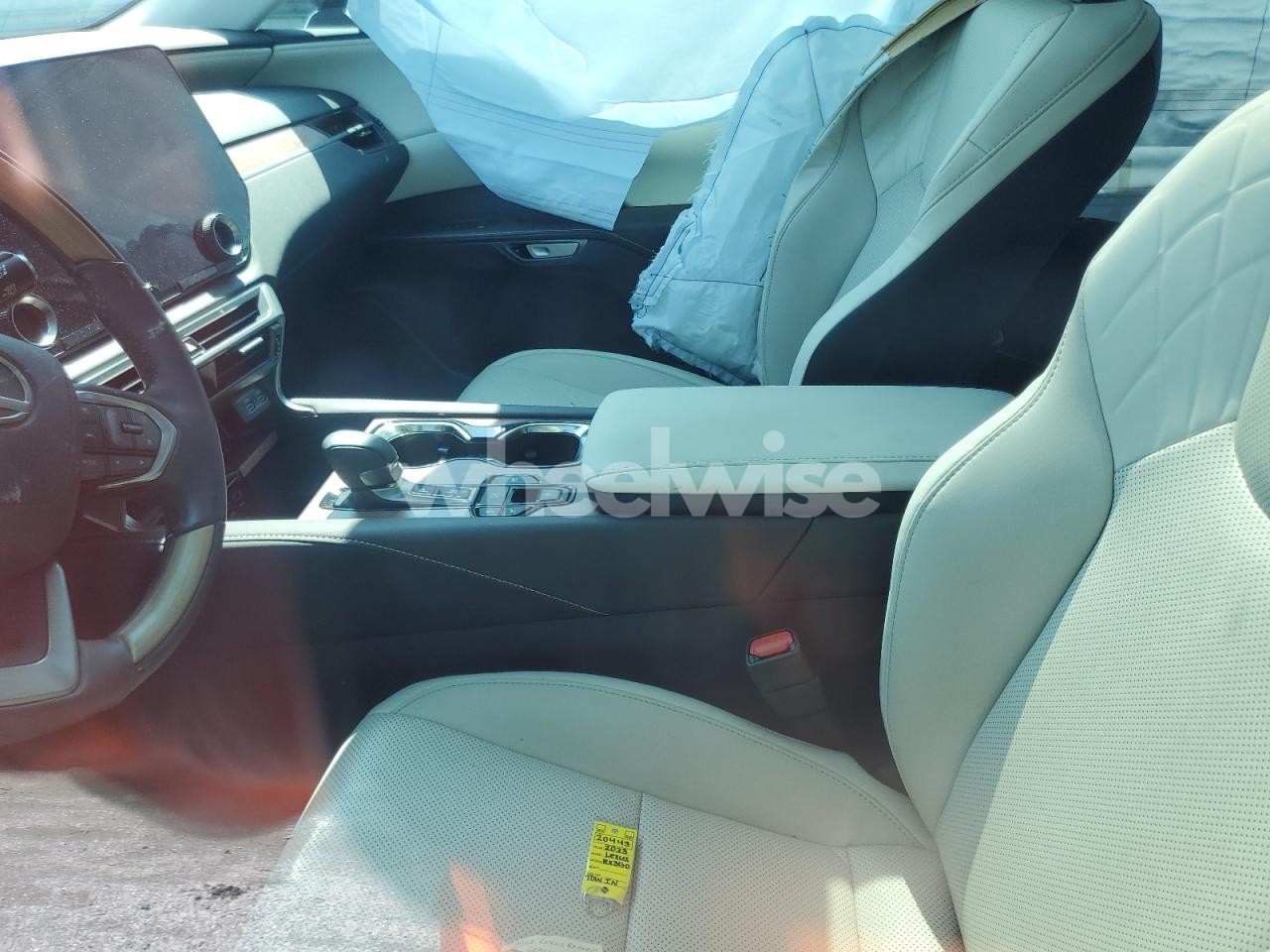 Photo 7 of 2023 LEXUS RX 350H BASE (VIN 2T2BBMCAXPC020654)