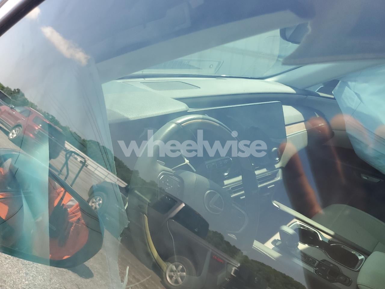 Photo 9 of 2023 LEXUS RX 350H BASE (VIN 2T2BBMCAXPC020654)