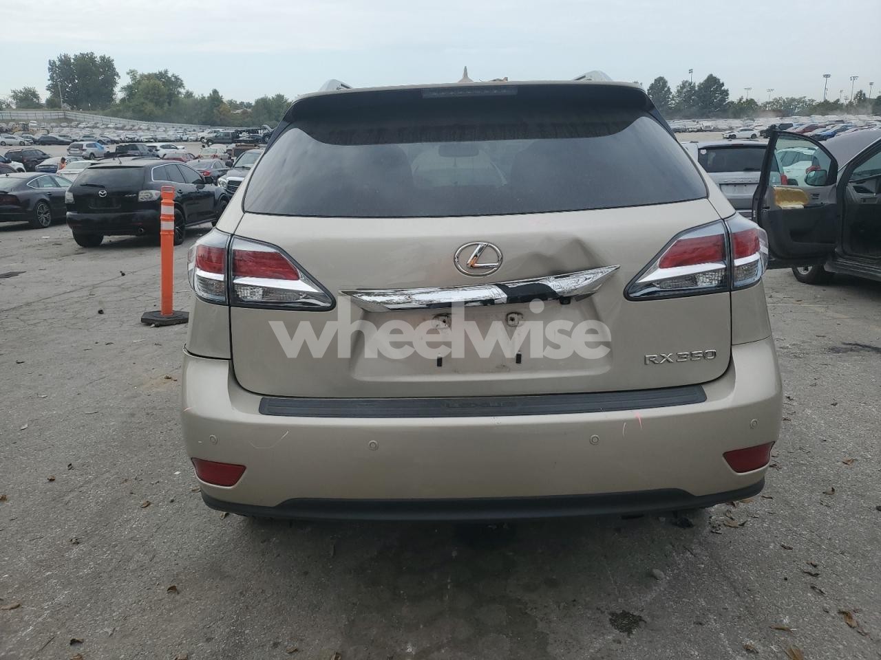 Photo 6 of 2013 LEXUS RX 350 BASE (VIN 2T2BK1BA9DC154924)