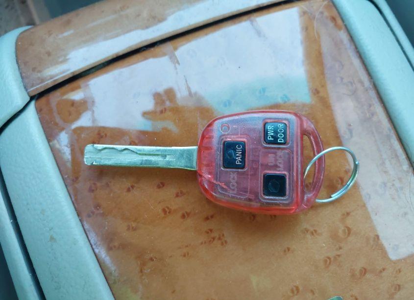 Photo 11 of 2004 Lexus Rx 330 (VIN 2T2GA31U04C016155)