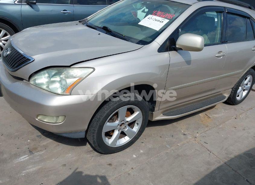 Photo 2 of 2005 Lexus Rx 330 (VIN 2T2GA31U15C037386)