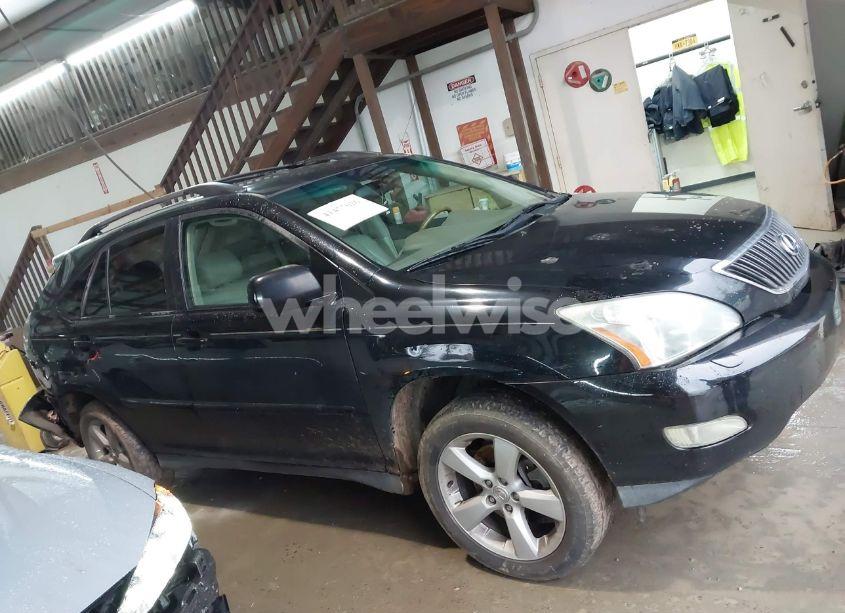 Photo 13 of 2005 Lexus Rx 330 (VIN 2T2GA31U65C028084)