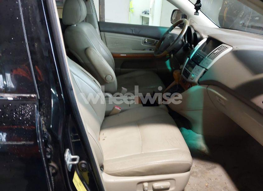 Photo 5 of 2005 Lexus Rx 330 (VIN 2T2GA31U65C028084)