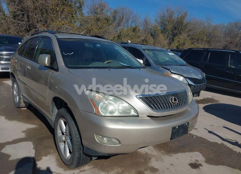 Photo 6 of 2005 Lexus Rx 330 (VIN 2T2GA31U95C023770)