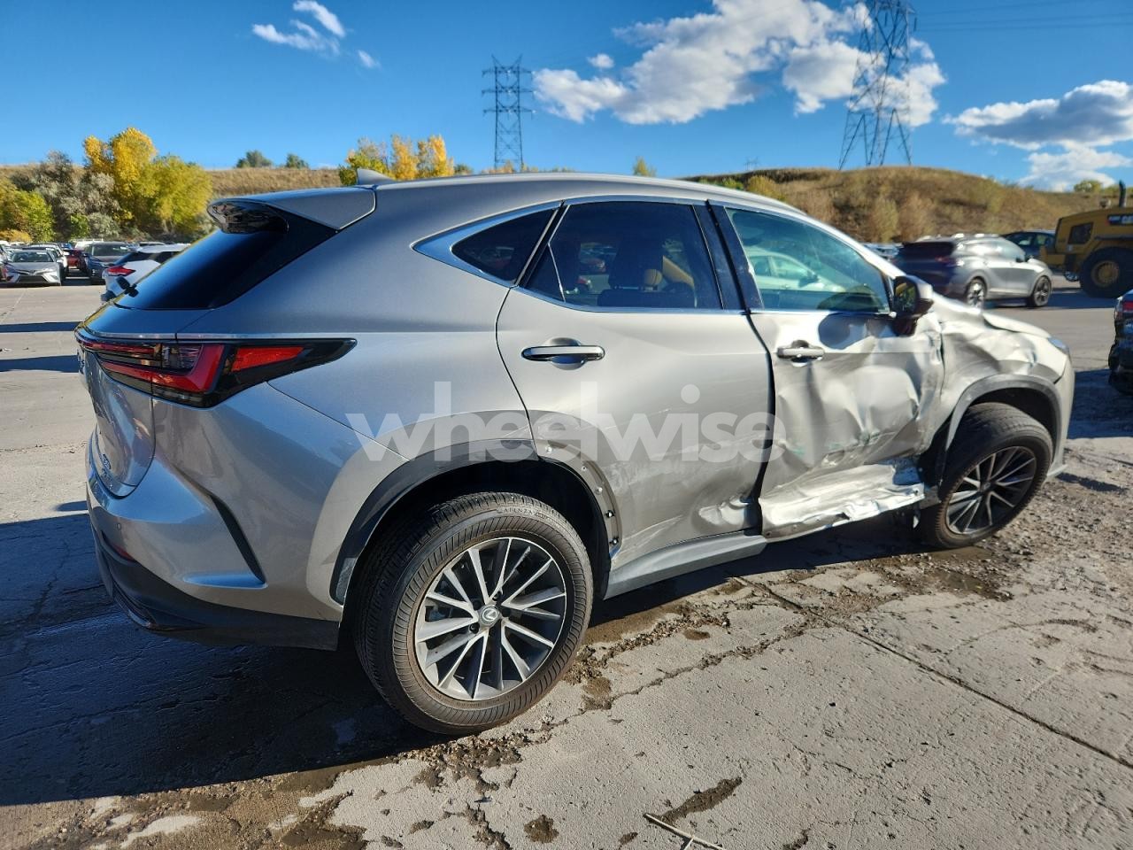 Photo 3 of 2024 LEXUS NX 350 PREMIUM (VIN 2T2GGCEZ3RC036752)