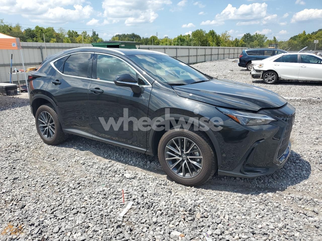 Photo 4 of 2025 LEXUS NX 350 PREMIUM (VIN 2T2GGCEZ7SC081036)