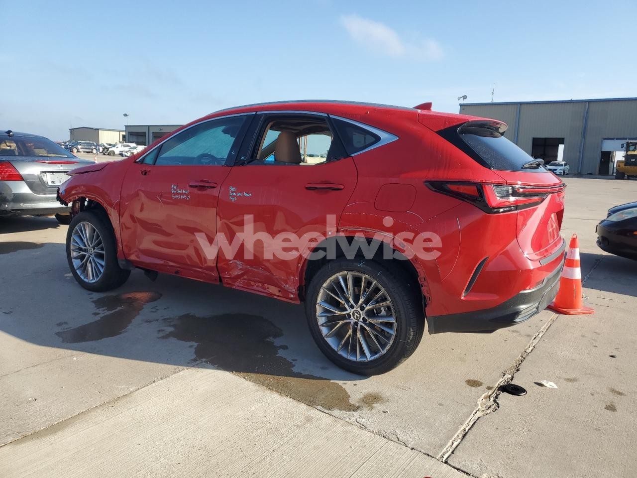 Photo 2 of 2025 LEXUS NX 350H BASE (VIN 2T2GKCEZXSC032606)
