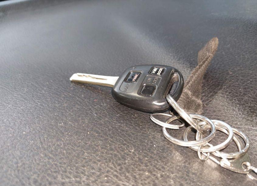 Photo 11 of 2005 Lexus Rx 330 (VIN 2T2HA31U15C043922)