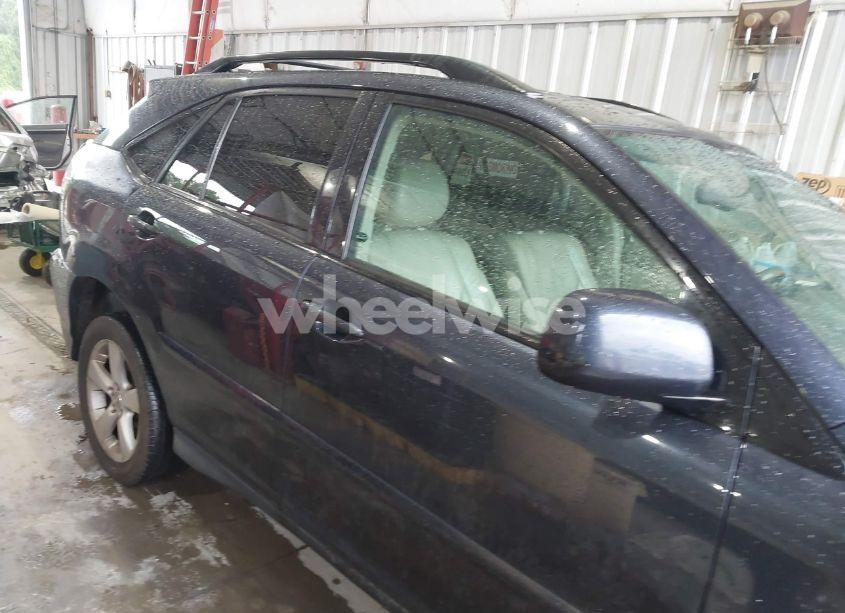 Photo 13 of 2004 Lexus Rx 330 (VIN 2T2HA31U64C004323)