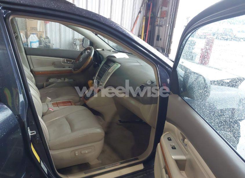 Photo 5 of 2004 Lexus Rx 330 (VIN 2T2HA31U64C004323)