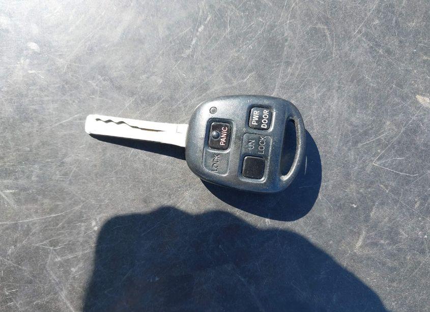 Photo 11 of 2005 Lexus Rx 330 (VIN 2T2HA31U75C059445)