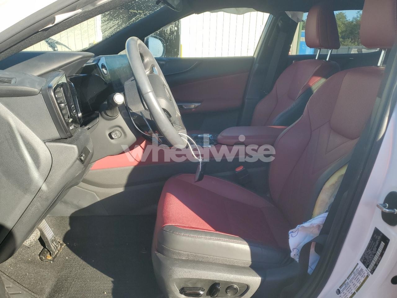 Photo 7 of 2024 LEXUS NX 350 LUXURY (VIN 2T2HGCEZ4RC057422)