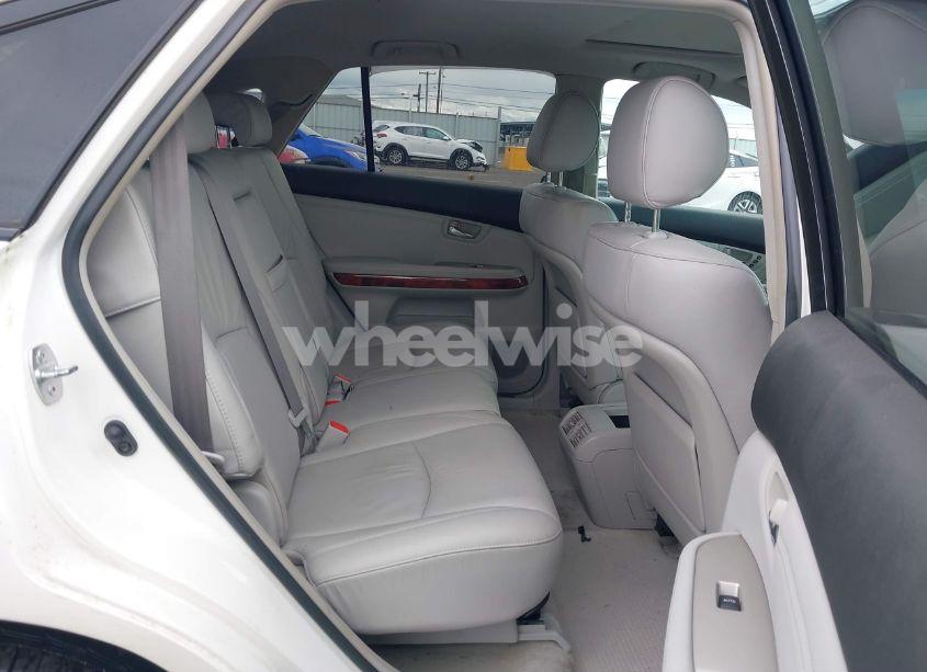 Photo 8 of 2007 Lexus Rx 350 (VIN 2T2HK31U27C022397)