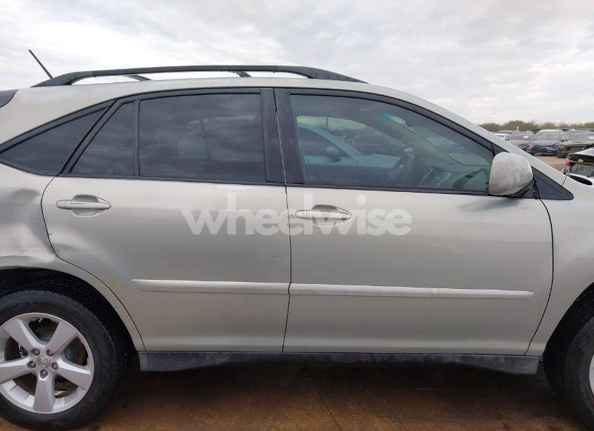 Photo 13 of 2007 Lexus Rx 350 (VIN 2T2HK31U57C046936)