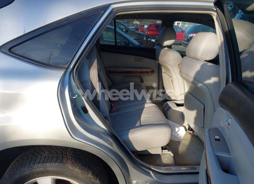 Photo 8 of 2007 Lexus Rx 350 (VIN 2T2HK31U67C033368)