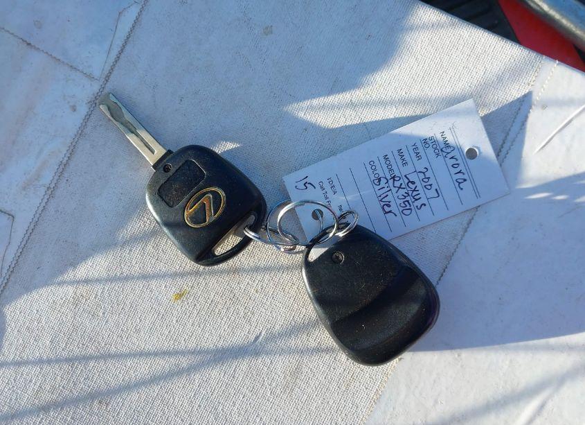 Photo 11 of 2007 Lexus Rx 350 (VIN 2T2HK31U87C012358)