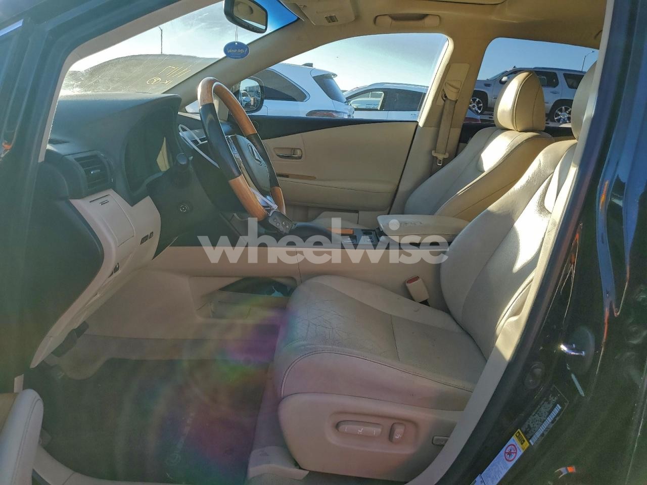 Photo 7 of 2015 LEXUS RX 450H (VIN 2T2ZB1BA9FC002157)