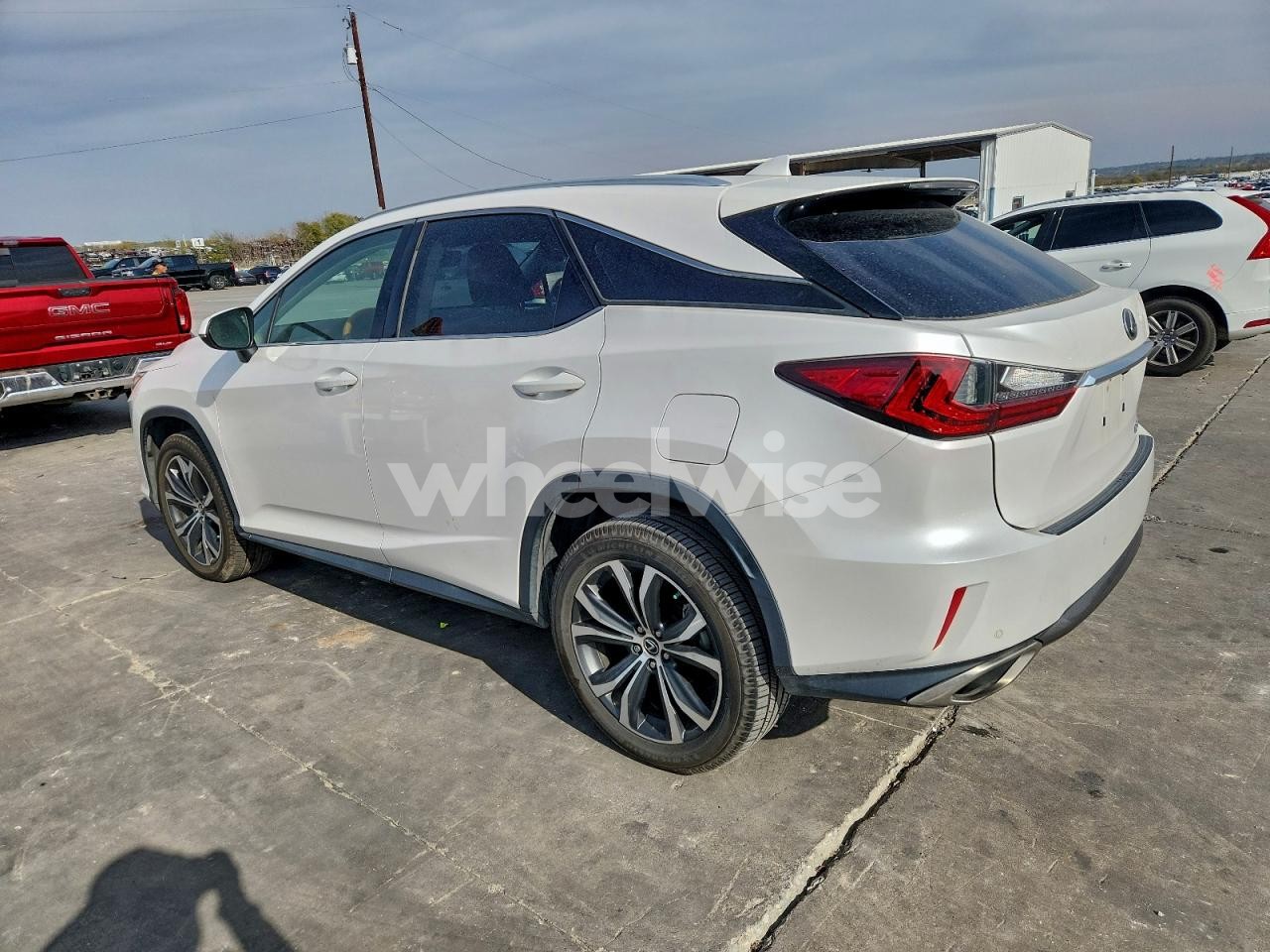 Photo 2 of 2018 LEXUS RX 350 BASE (VIN 2T2ZZMCA5JC102471)
