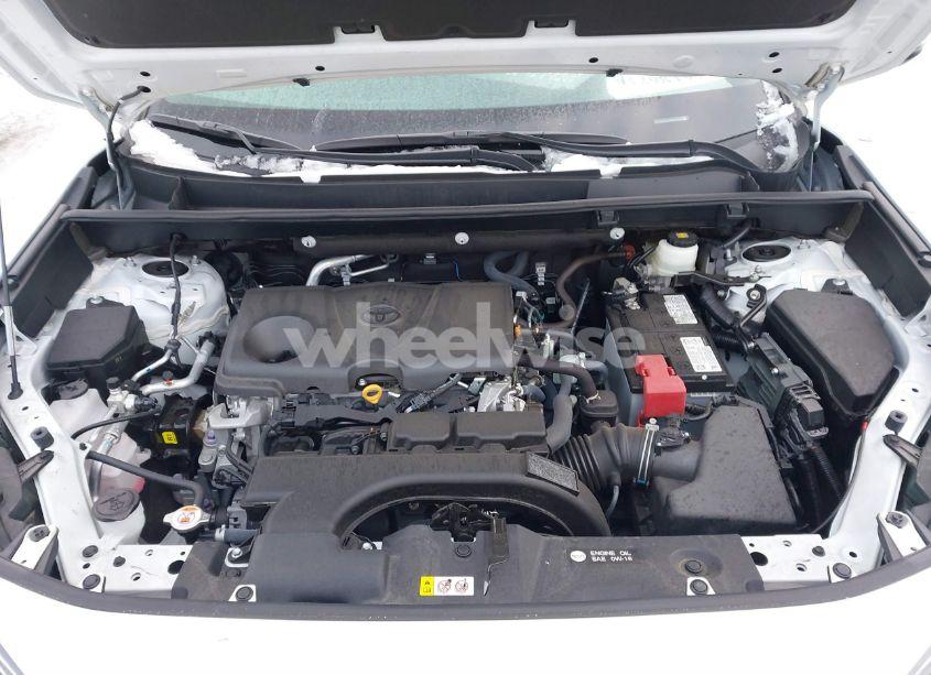 Photo 10 of 2021 Toyota Rav4 XLE PREMIUM (VIN 2T3A1RFV0MW208986)