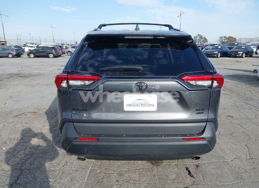 Photo 17 of 2022 Toyota Rav4 XLE PREMIUM (VIN 2T3A1RFV0NW321158)