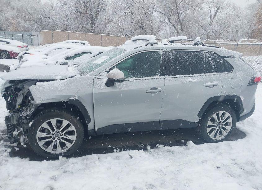 Photo 15 of 2019 Toyota Rav4 XLE PREMIUM (VIN 2T3A1RFV1KW038490)