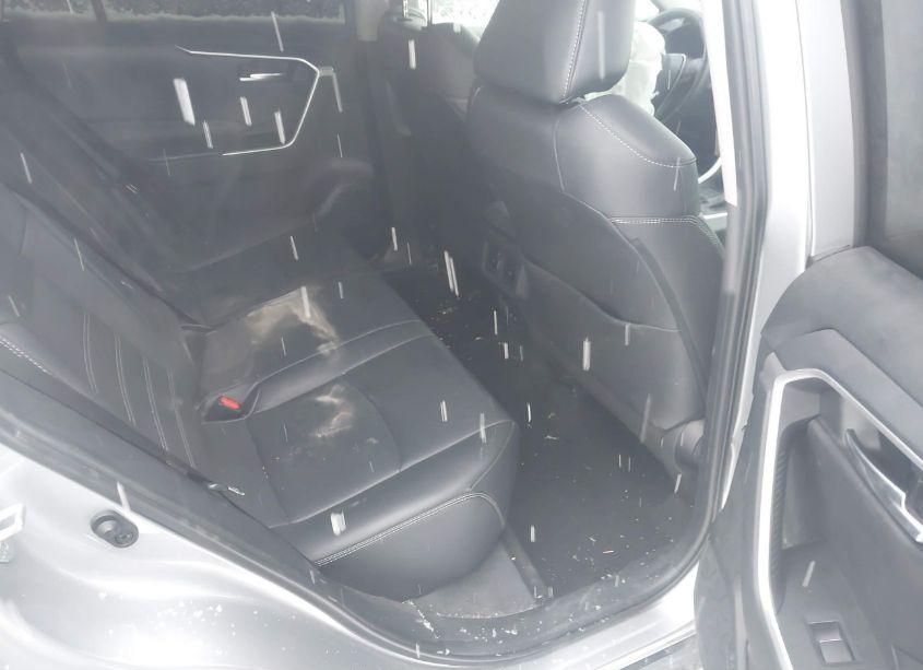 Photo 8 of 2019 Toyota Rav4 XLE PREMIUM (VIN 2T3A1RFV1KW038490)